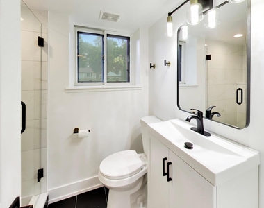 917 Aimtree Place - Photo Thumbnail 13