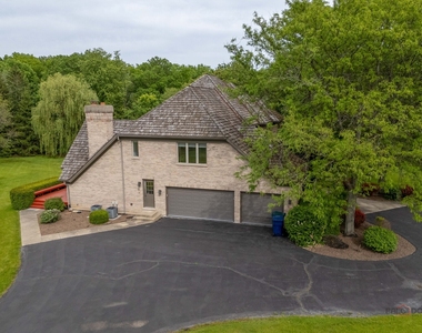 5420 Belmont Court - Photo Thumbnail 75