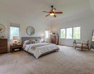 5420 Belmont Court - Photo Thumbnail 10