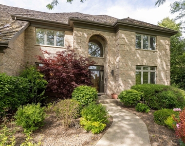 5420 Belmont Court - Photo Thumbnail 3