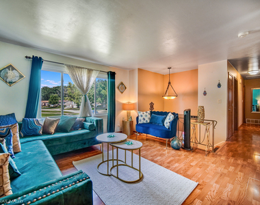 2905 Edgewood Parkway - Photo Thumbnail 1