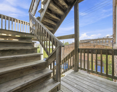7443-7445 S Paxton Avenue - Photo Thumbnail 14