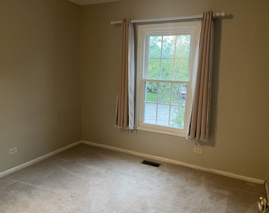 1208 Duke Court - Photo Thumbnail 7