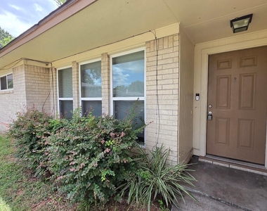 9007 Glen Shadow Drive - Photo Thumbnail 1