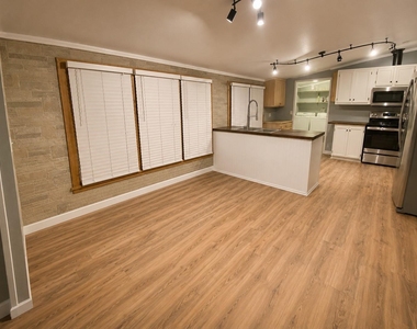 27125 Riley Road - Photo Thumbnail 8