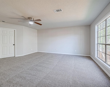 3102 Glenn Lakes Lane - Photo Thumbnail 30