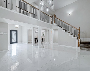 3102 Glenn Lakes Lane - Photo Thumbnail 5