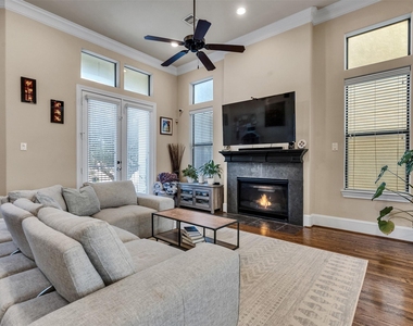 1877 Dart Street - Photo Thumbnail 24