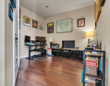 1877 Dart Street - Photo Thumbnail 9