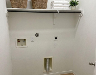 129 Autumn Forest Lane - Photo Thumbnail 17
