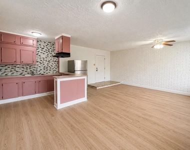 5526 Stonewall Street - Photo Thumbnail 1