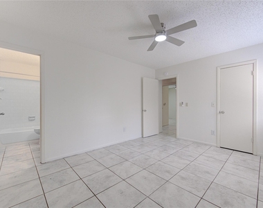 21419 Park Orchard Drive - Photo Thumbnail 14