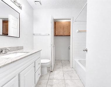 21419 Park Orchard Drive - Photo Thumbnail 24