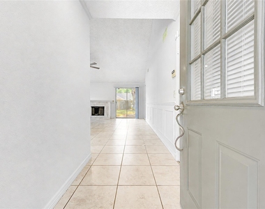 21419 Park Orchard Drive - Photo Thumbnail 5