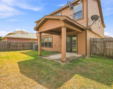 1014 Hummingbird Point Lane - Photo Thumbnail 25