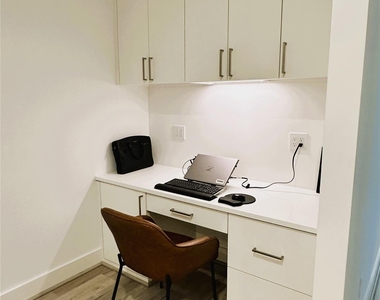 805 Dorothy Street - Photo Thumbnail 6