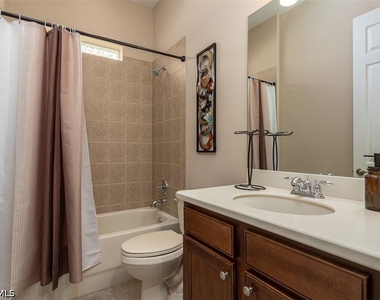 1325 Oceania Drive N - Photo Thumbnail 13