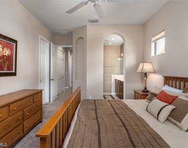 1325 Oceania Drive N - Photo Thumbnail 9