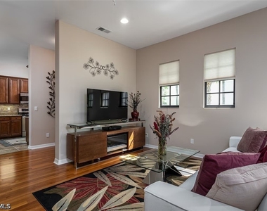 1325 Oceania Drive N - Photo Thumbnail 4