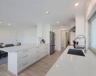 1250 Tuna Court - Photo Thumbnail 11