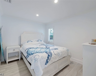1250 Tuna Court - Photo Thumbnail 18