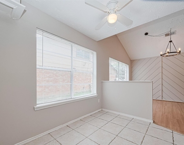 2606 Lexington Woods Drive - Photo Thumbnail 19