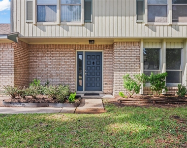 15506 Sungold Court - Photo Thumbnail 3