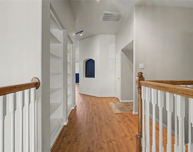 9947 Valance Way - Photo Thumbnail 26