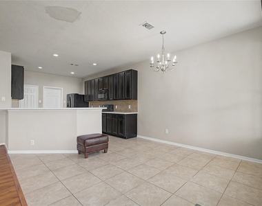 9947 Valance Way - Photo Thumbnail 15
