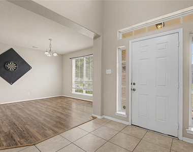 9947 Valance Way - Photo Thumbnail 3