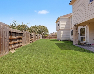 9947 Valance Way - Photo Thumbnail 38