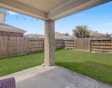 9947 Valance Way - Photo Thumbnail 36