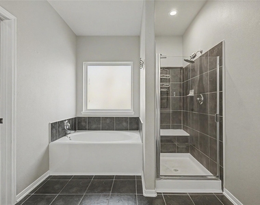 9947 Valance Way - Photo Thumbnail 20
