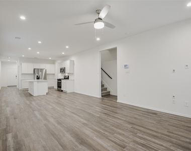 1055 Llano Trail - Photo Thumbnail 17