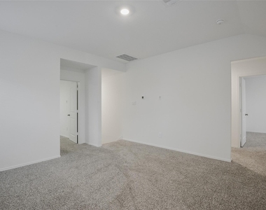 1055 Llano Trail - Photo Thumbnail 27