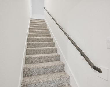 1055 Llano Trail - Photo Thumbnail 25