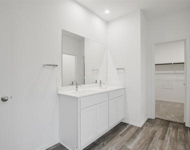 1055 Llano Trail - Photo Thumbnail 22