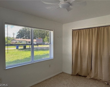 4048 Edgewood Avenue - Photo Thumbnail 3