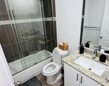 8059 Sherwood Circle - Photo Thumbnail 7