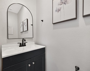 5911 Waggoner Ranch Trail - Photo Thumbnail 14