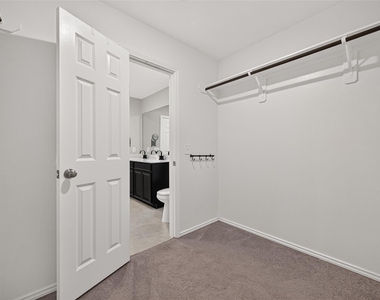 5911 Waggoner Ranch Trail - Photo Thumbnail 27