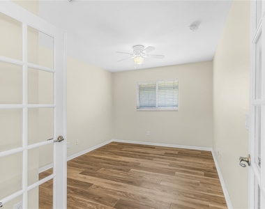 5215 Sw 16th Place - Photo Thumbnail 14