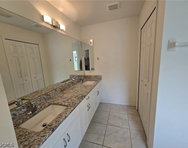 329 Sw 21st Lane - Photo Thumbnail 11