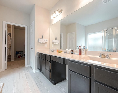 20607 Enrique Drive - Photo Thumbnail 33