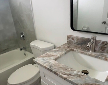 307 Homer Avenue S - Photo Thumbnail 2