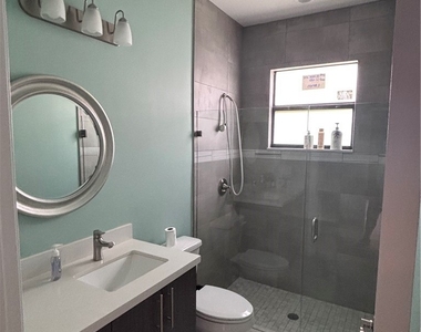 2360 Burton Avenue - Photo Thumbnail 6