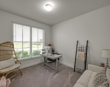 2210 Seneca Lake Drive - Photo Thumbnail 5
