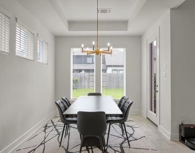 2210 Seneca Lake Drive - Photo Thumbnail 17