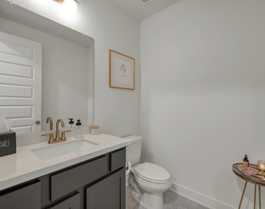 2210 Seneca Lake Drive - Photo Thumbnail 22