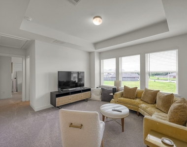2210 Seneca Lake Drive - Photo Thumbnail 25